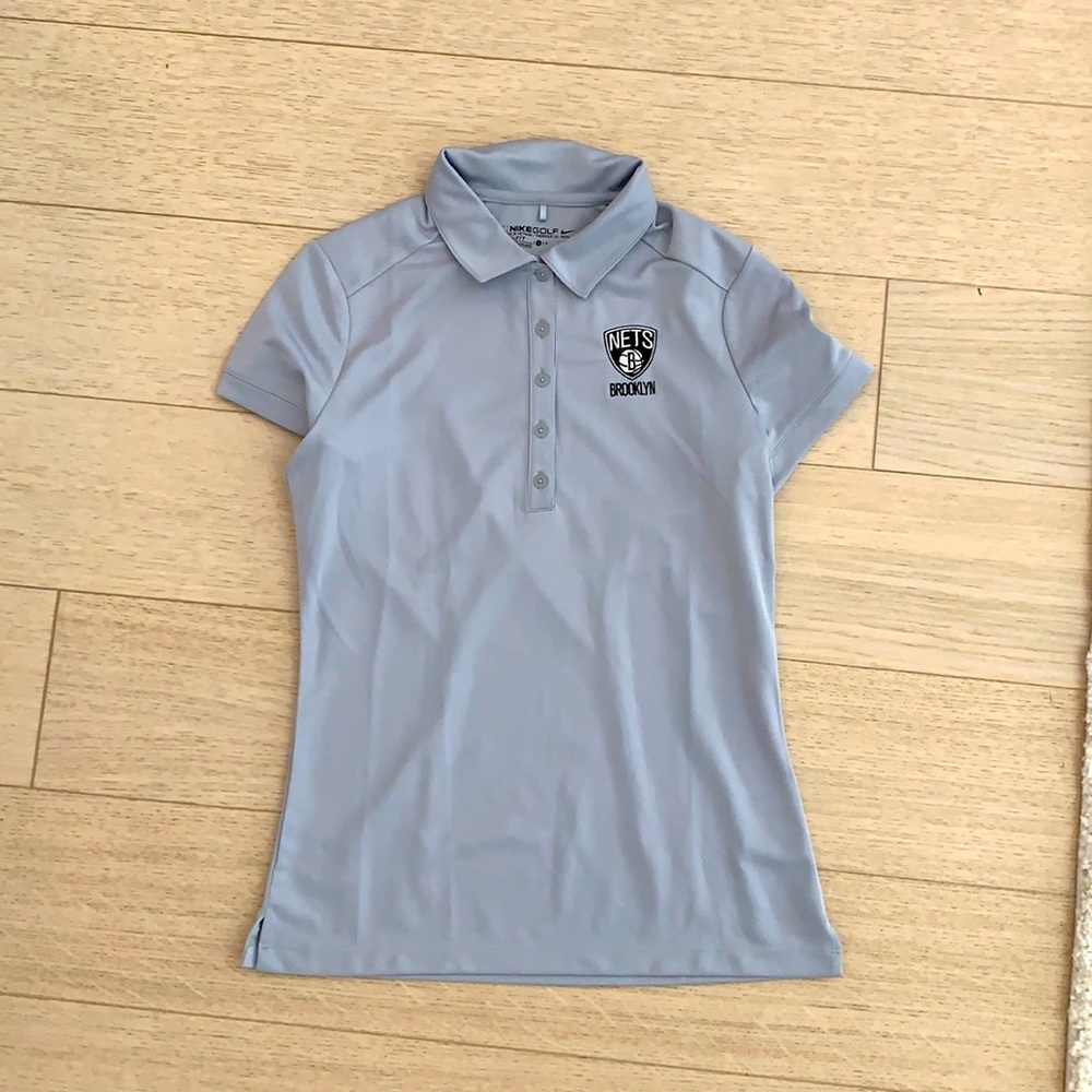 Nike Gray Men’s Golf Shirt